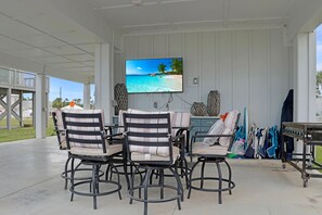 House, Multiple Beds (Port St Paradise) | Outdoor dining