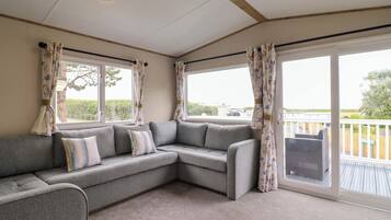Cottage | Living area