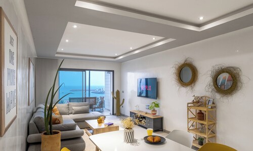 Stayhere Beachfront Escape