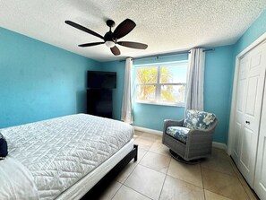 2 bedrooms, desk, iron/ironing board, travel cot