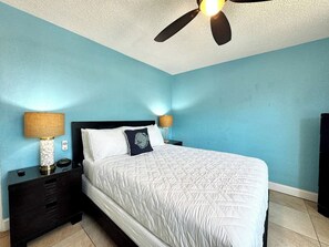 2 bedrooms, desk, iron/ironing board, travel crib