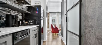 Luxury Suite in the heart of downtown Blue Ridge