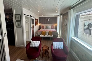 1 bedroom, iron/ironing board, travel crib, WiFi