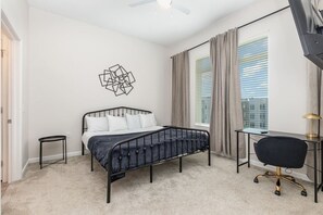 2 Schlafzimmer, Schreibtisch, WLAN, Bettwäsche