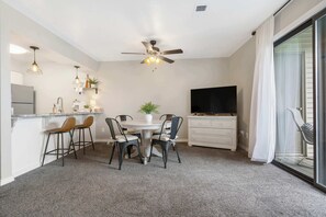 Condo, 1 King Bed with Sofa bed, Balcony, Golf View (Troon Golf View) | Dining - Troon Golf View - Golf Course View - On Site Amenities (Branson)