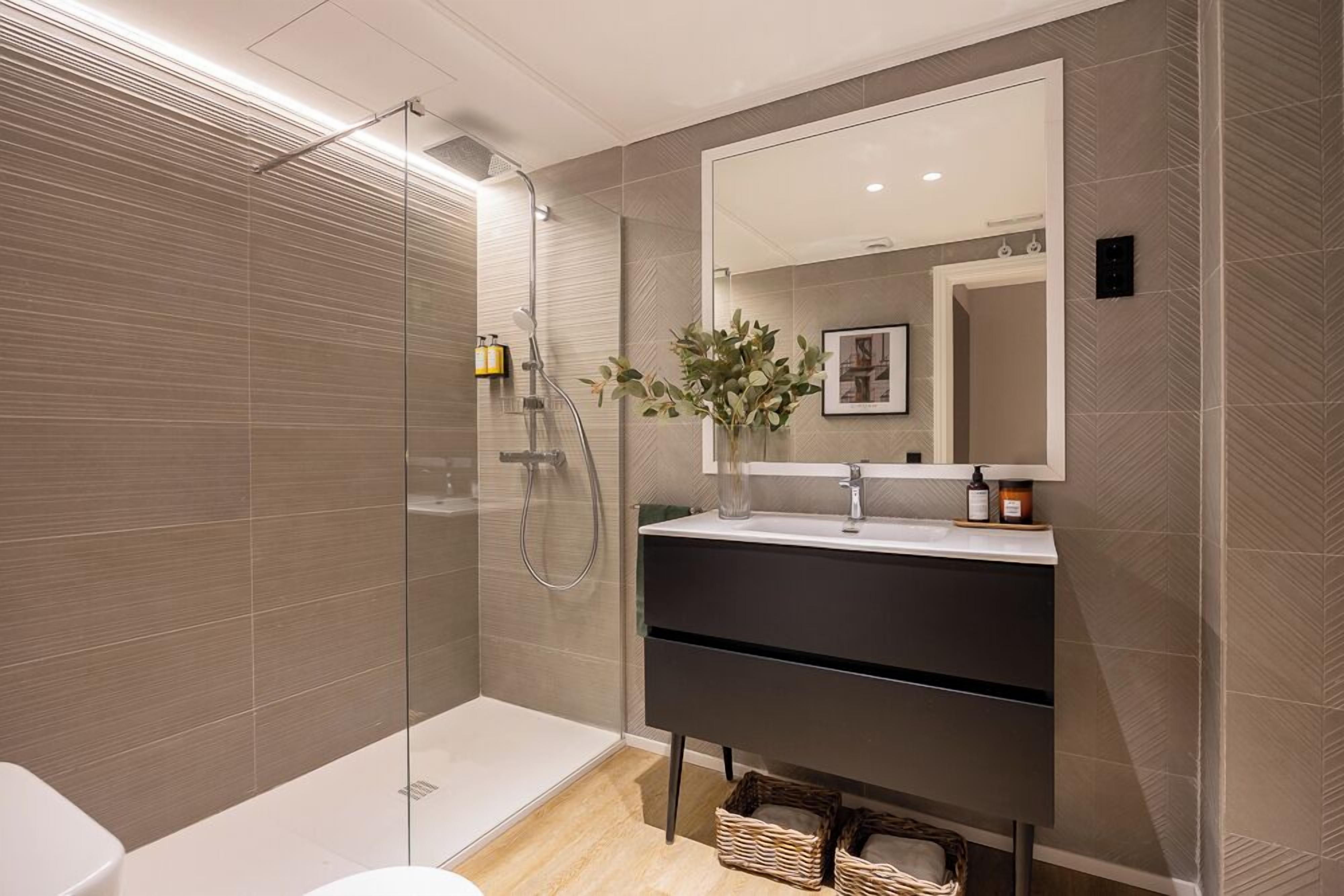 Familienzimmer | Badezimmer