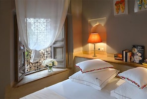 Superior Suite | Pillow-top beds, in-room safe, desk, free WiFi