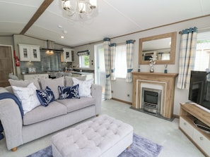 Living area - 34 The Beaumont (New Quay)