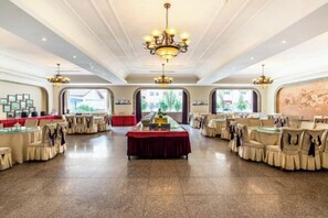 Restaurant - Jiuyuan Hotel (Jiuzhaigou)