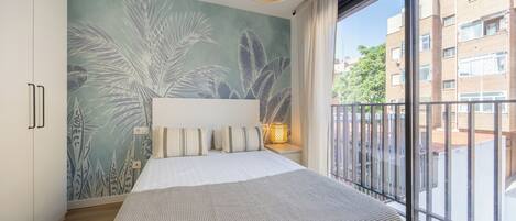 Kahden hengen standard-huone (yksi tai kaksi sänkyä) | Kannettavalle tietokoneelle sopiva työtila, silitysrauta/-lauta