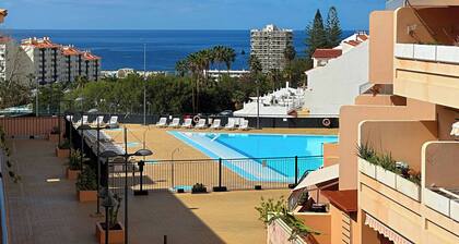 Los Cristianos Pool and Terrace