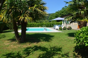 Udendørs pool