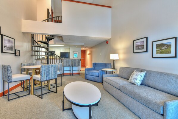 Smart TV, fireplace, DVD player, books