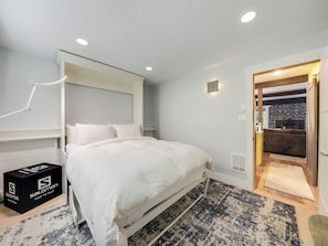 1 bedroom, free WiFi, bed sheets - Sunnyslope Condo | Cozy Stay w/ Fireplace, Views and Prime Location (Brian Head)