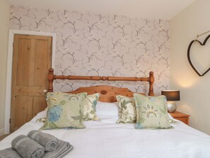 2 bedrooms, individually decorated, individually furnished, free WiFi - Moot Cottage (Driffield)
