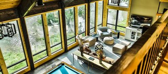 East Bank on Mill Creek Lodge