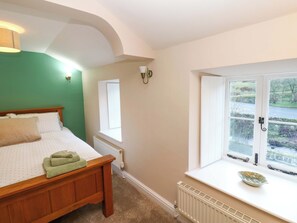 Cottage | 2 bedrooms, individually decorated, individually furnished, free WiFi - The Old Dairy (Richmond)
