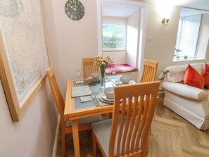 Cottage | Dining - The Old Dairy (Richmond)