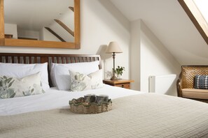 5 habitaciones, tabla de planchar con plancha y wifi gratis