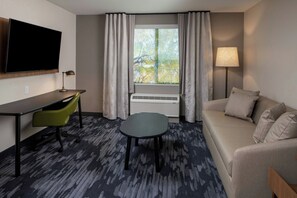 Suite, 1 kingsize bed met slaapbank, niet-roken, uitzicht op stad