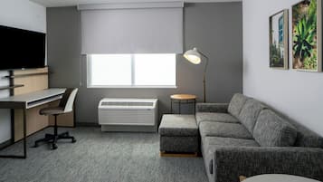 Suite, 1 Bedroom, Non Smoking | Living area