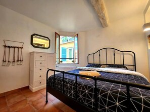 1 Schlafzimmer, Bügeleisen/Bügelbrett, kostenloses WLAN, Bettwäsche