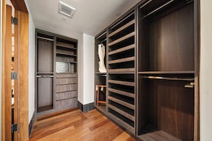 Room (The Setai 1905) | 1 bedroom, soundproofing, free WiFi, bed sheets