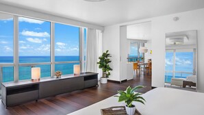 Quarto (The Setai 3909 PH A)