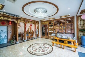 Interior - Fengming Mountain Residence · Ink Jiangnan Theme Hotel (Outside Hongcun Scenic Area) (Yi County)