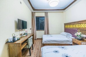 Room - Fengming Mountain Residence · Ink Jiangnan Theme Hotel (Outside Hongcun Scenic Area) (Yi County)