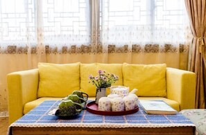 Room - Fengming Mountain Residence · Ink Jiangnan Theme Hotel (Outside Hongcun Scenic Area) (Yi County)