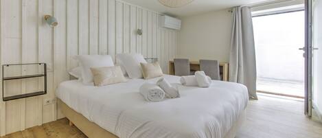 4 chambres, fer et planche Ă repasser, accĂšs au Wi-Fi (inclus)