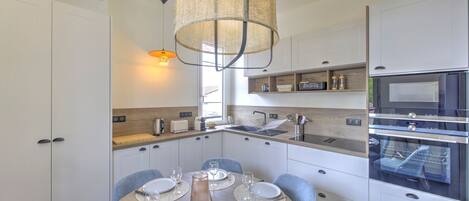 Fridge, microwave, oven, dishwasher
