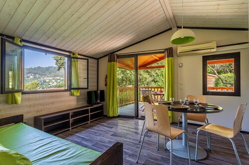 L’Abiho - Chalet climatisé avec piscine