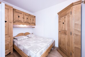 3 Schlafzimmer, Bügeleisen/Bügelbrett, kostenloses WLAN, Bettwäsche