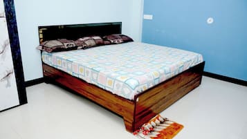 Deluxe Room, Air conditioning | Free WiFi