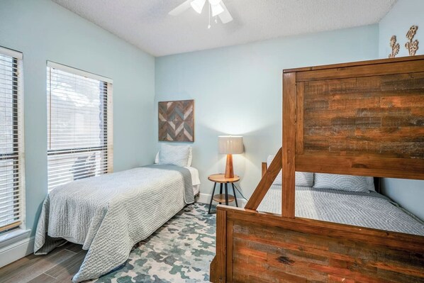 2 bedrooms, free WiFi, bed sheets
