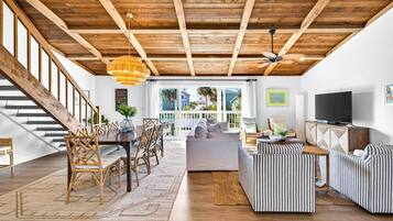 智能电视、乒乓球、立体声音响