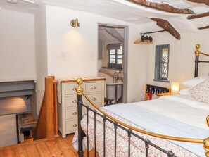 1 室のベッドルーム、客室ごとに異なる装飾、客室ごとに異なるインテリア、WiFi (無料)