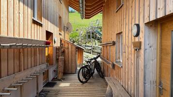 Enceinte de lâhĂ©bergement