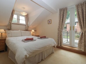 3 bedrooms, individually decorated, individually furnished, free WiFi - Wren Cottage (Ross-on-Wye)