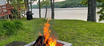 Peaceful 4-bedroom on Stinson Lake