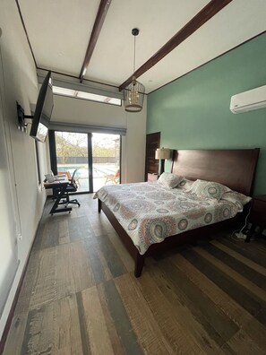 3 bedrooms, desk, free WiFi, bed sheets