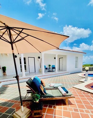 Sun deck - La Pura Vista Resort (Kralendijk)