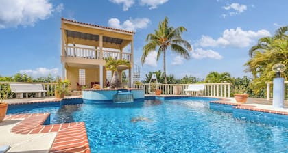 La Pura Vista Resort