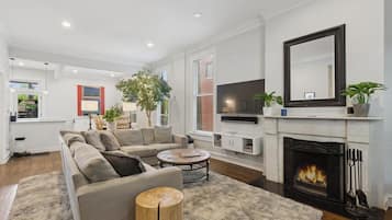 Smart TV, fireplace, computer monitors, printers