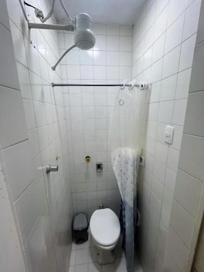 Apartment | Bathroom - SUH Leme 06 Compact Beach (Rio de Janeiro)