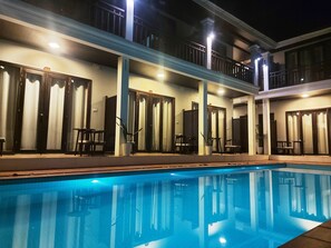 Outdoor pool, open 8:00 AM to 10:00 AM, pool umbrellas, sun loungers