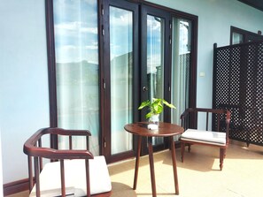 Deluxe Double Room, Pool View | Terrace/patio - Meunna Boutique Hotel (Luang Prabang)