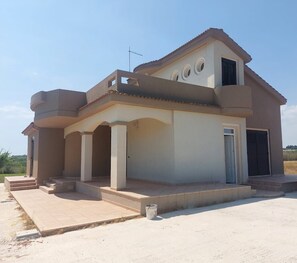 Exterior - Vacation home 5 minutes walk from the sea, with equipped beaches (Santa Maria del Focallo)